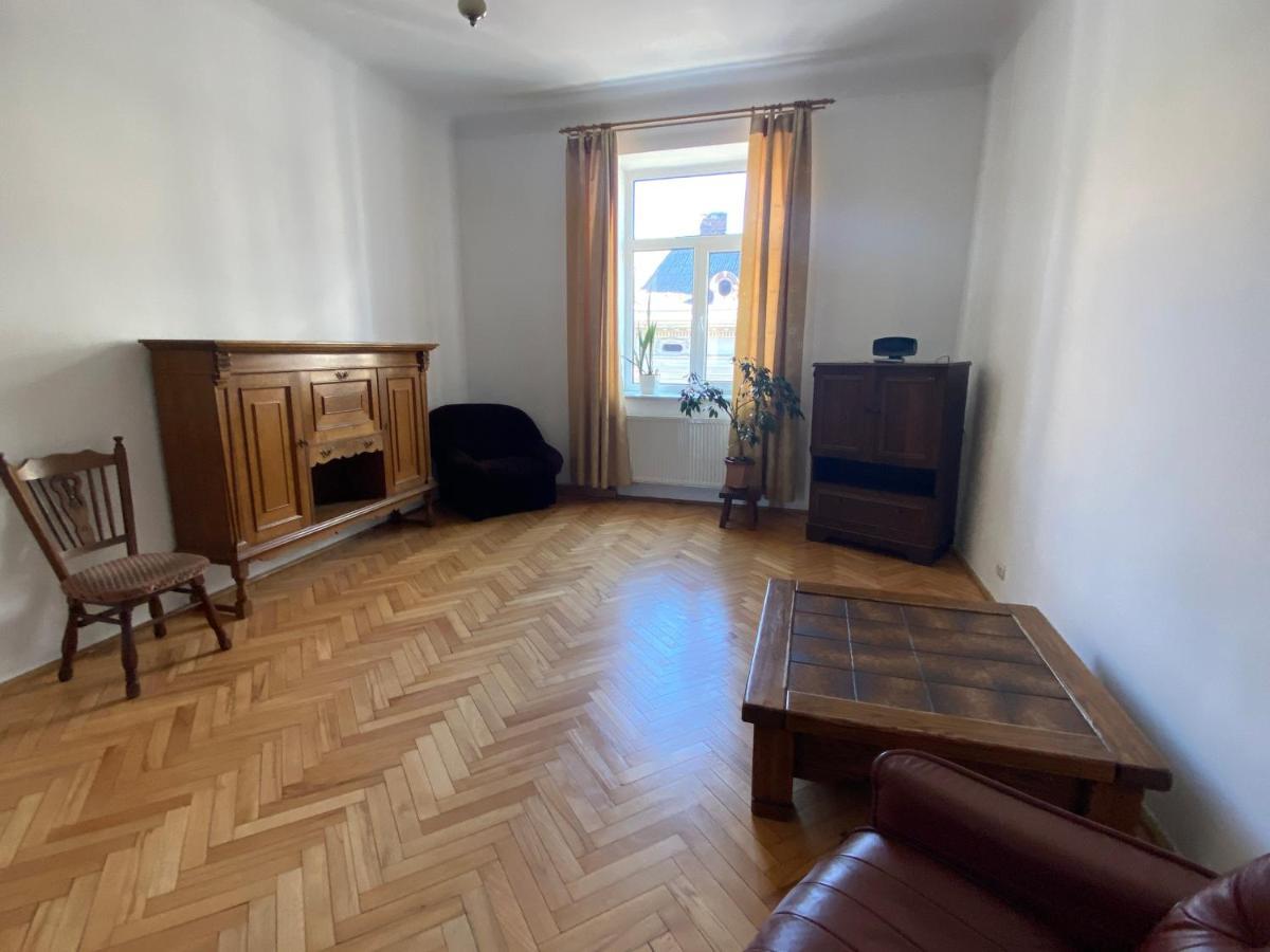 Apartment On Svobody Avenue Lviv Eksteriør bilde